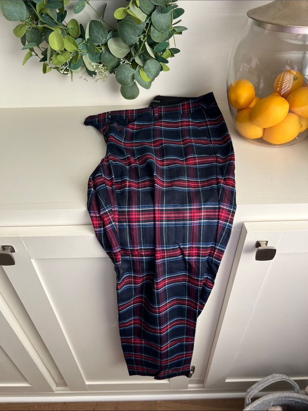 Talbots Navy and Red Plaid Cropped Pants